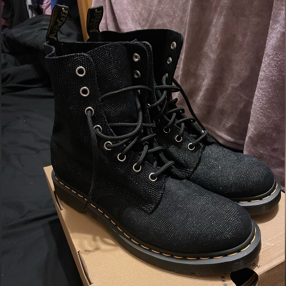 Dr. Martens 1460 Pascal Women's Glitter Ray boots (New)